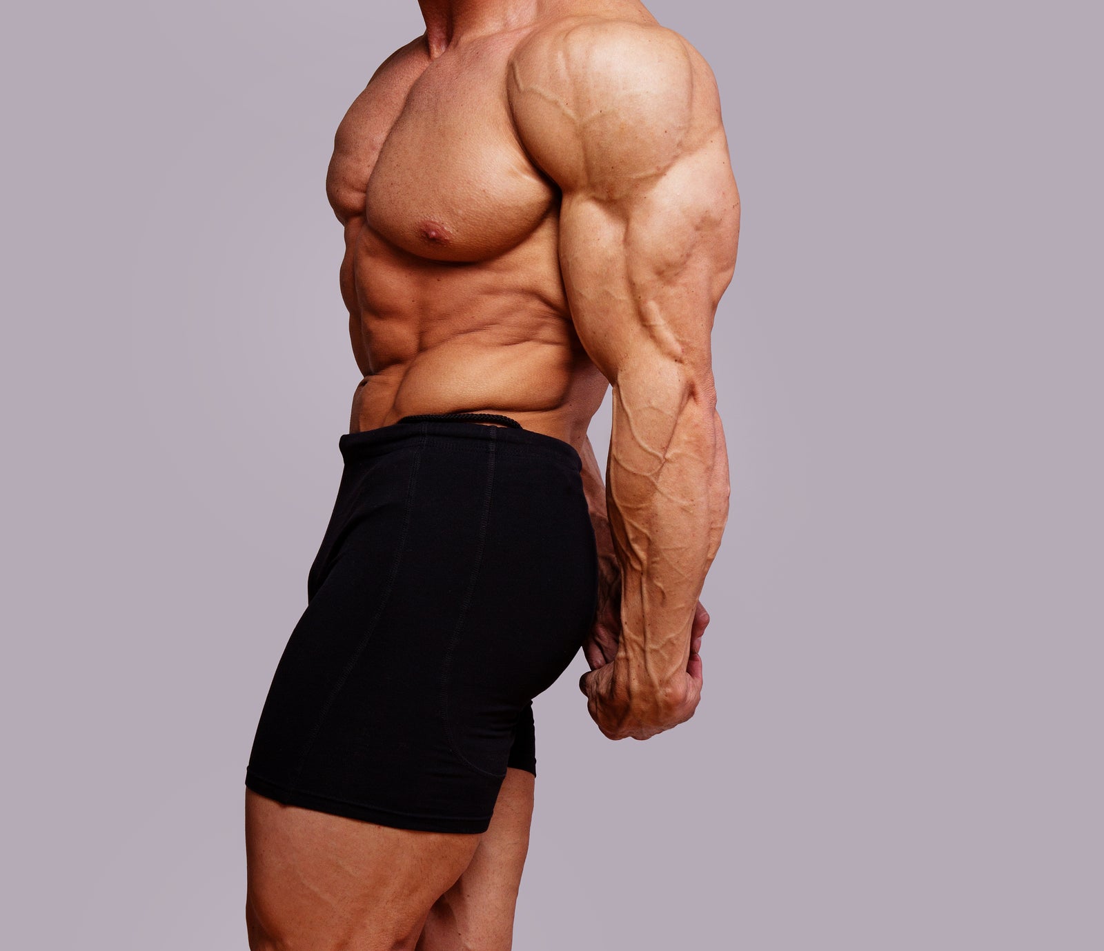 https://www.factoryweights.co.uk/cdn/shop/articles/portrait-of-muscle-man-posing-in-studio-2021-08-28-15-55-20-utc_1600x.jpg?v=1664871696